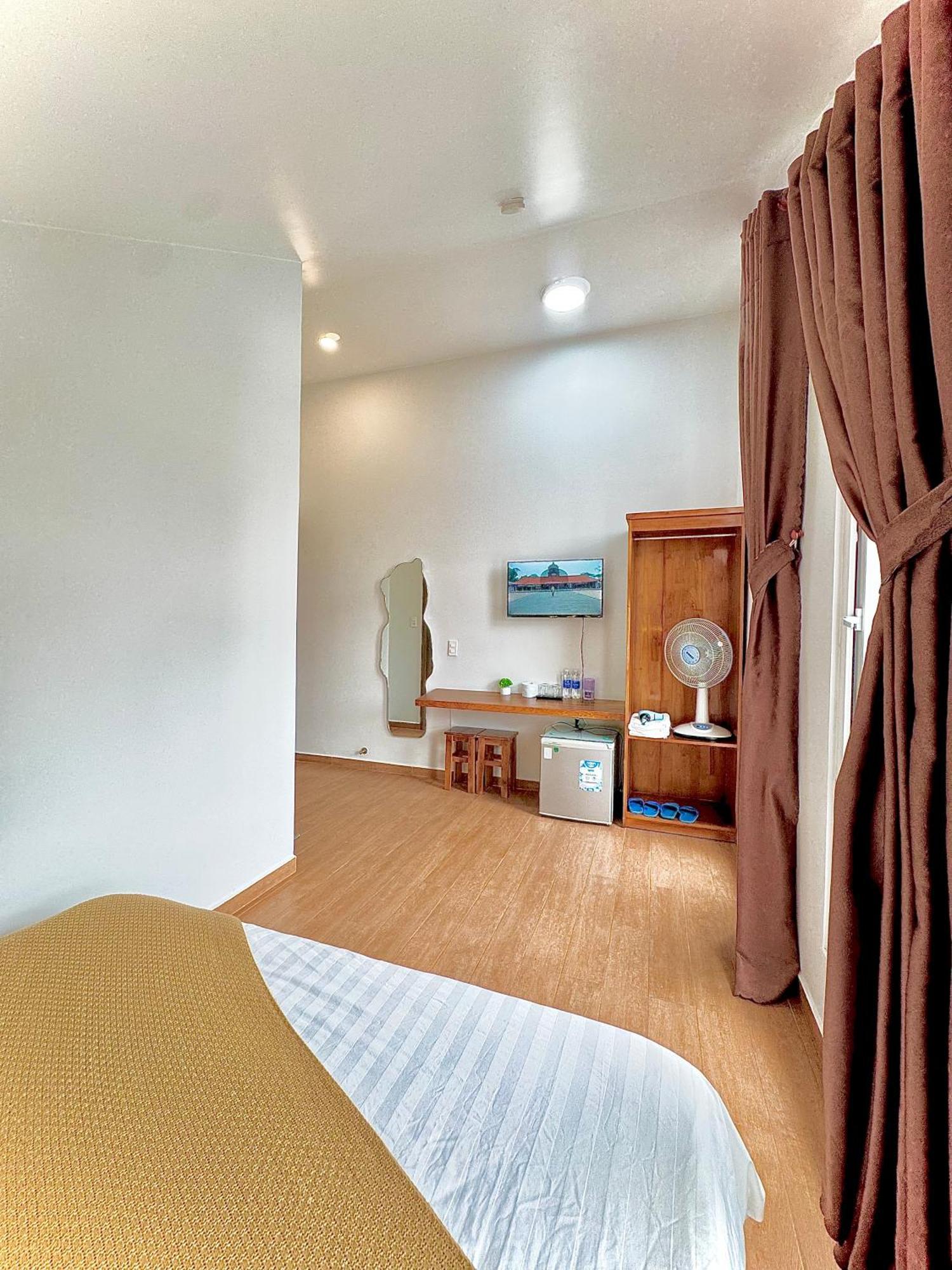 Quang Minh Dalat Hotel エクステリア 写真